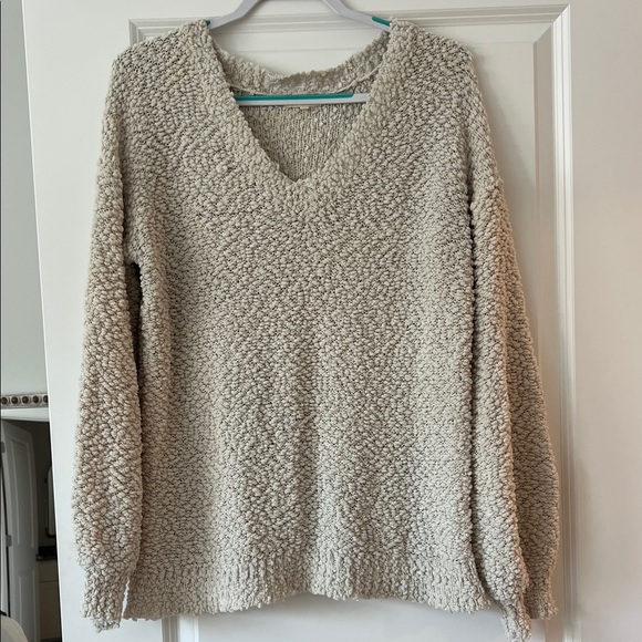 in loom Sweaters - Cozy Cream V-Neck Sweater